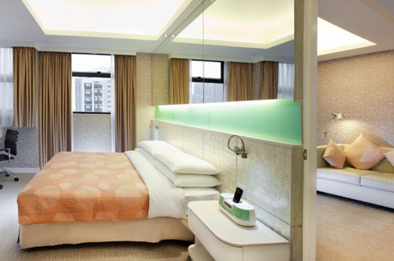 Silka Seaview Hotel Гонконг Екстер'єр фото